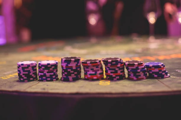sumo777 Dream Number game interface showing number selection, stake input, and daily draw schedule